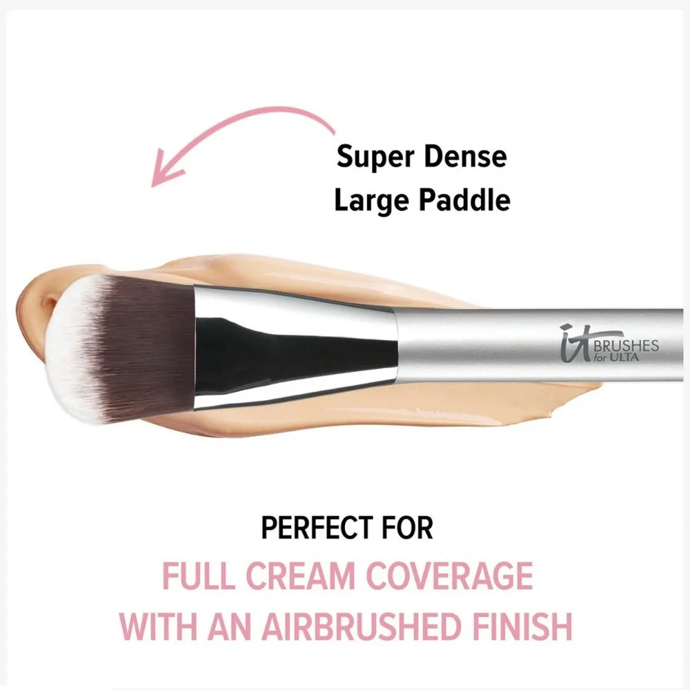 IT Cosmetics Silver and White Makeup Brush#106